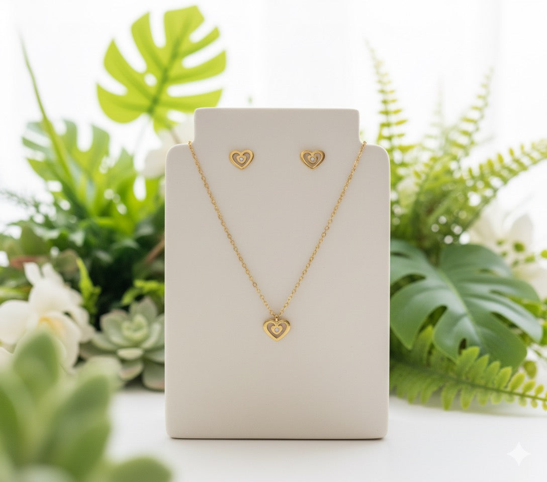 Cadena y pantallas con corazón oro SS